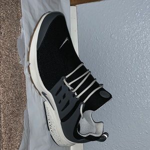 Mens Nike ID Air Presto (size 13)